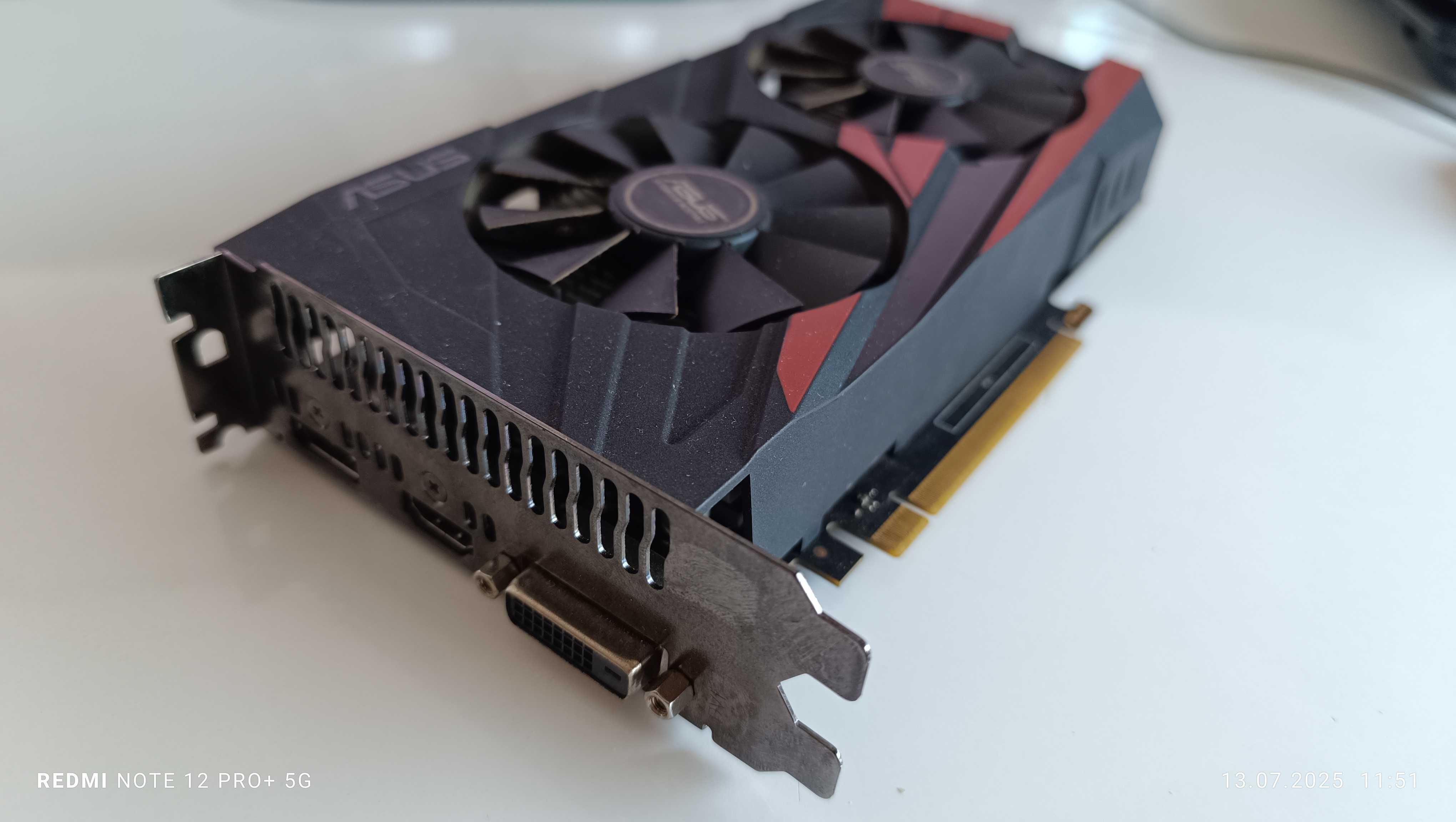 видеокарти ASUS GTX 1050ti Expedition 4GB и Gigabyte GTX 1050ti OC 4GB