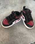 Adidasi Nike marimea 21