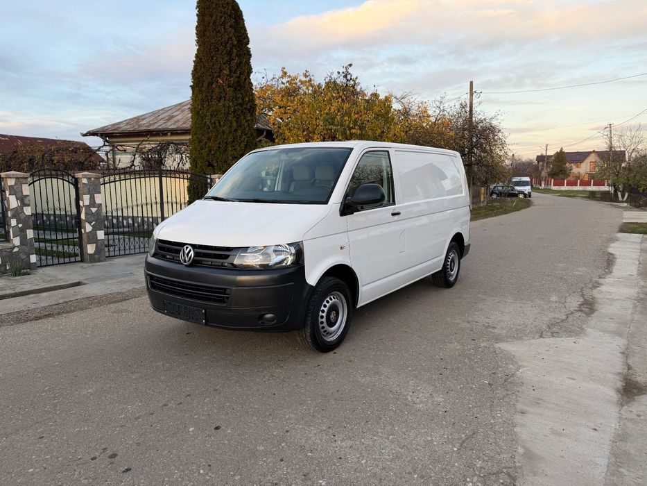 Volkswagen Transporter Volkswagen Transporter T5 2.0TDI 140CP 2015
