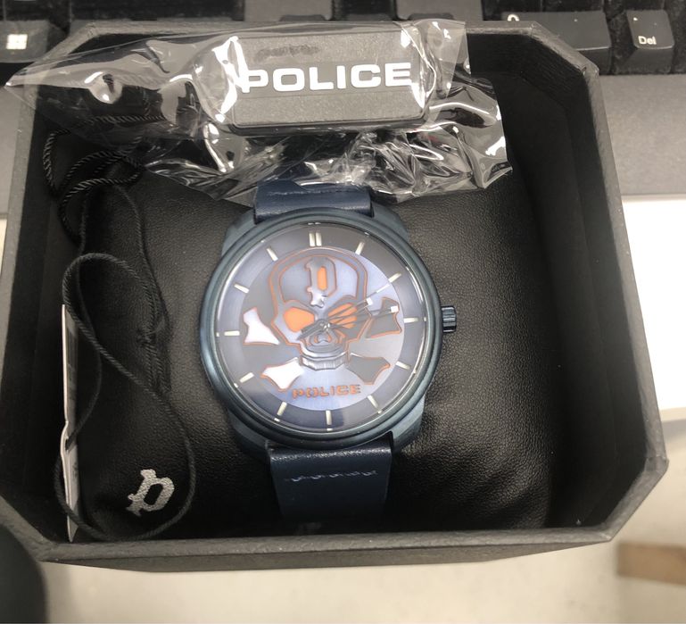 Ceas barbatesc Police