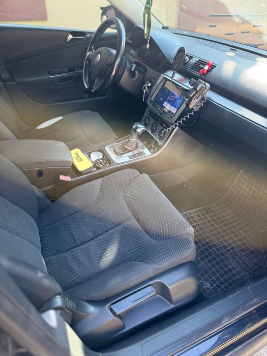 Vand VW Passat 2.0 D 170 CP Automat
