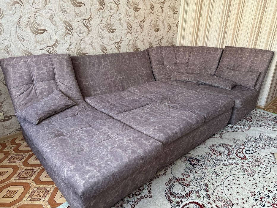 Диван угловой с атаманкой