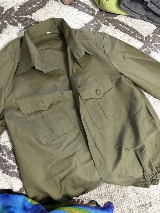 Продам форму цвета хаки