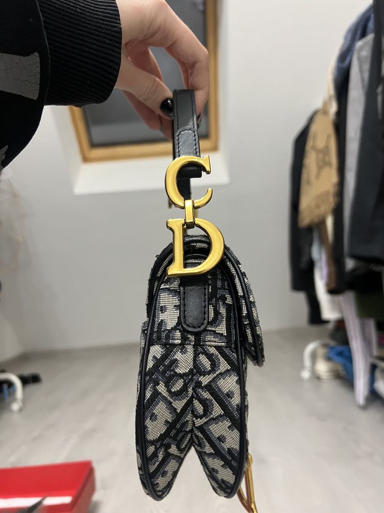 Dior Saddle мини чанта