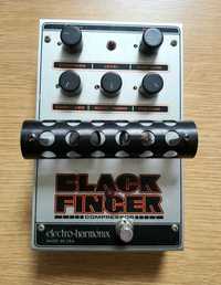 Pedala chitara / bass Electroharmonix Black Finger Compressor pe lampa