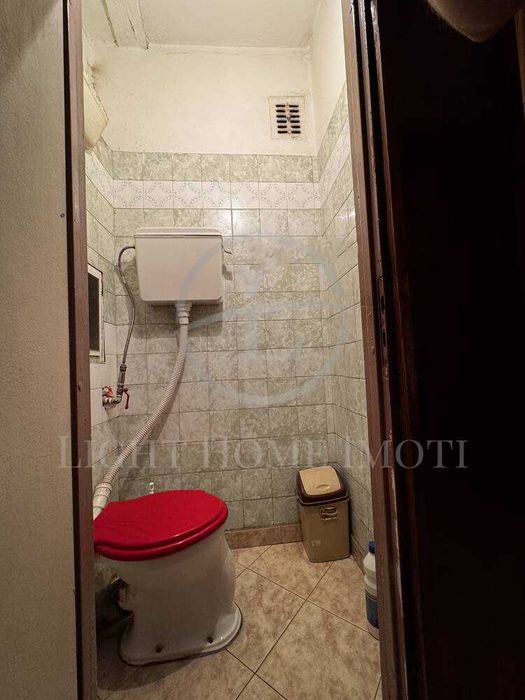 Продава се Тристаен апартамент в Пловдив, Изгрев - 80 кв.м за 950 €/кв.м - Снимка #4