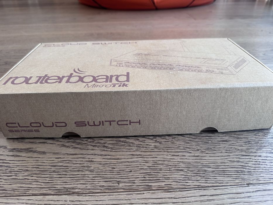 Cloud Router Switch 24 x Gigabit MikroTik CRS125-25G-1S-2HnD-IN