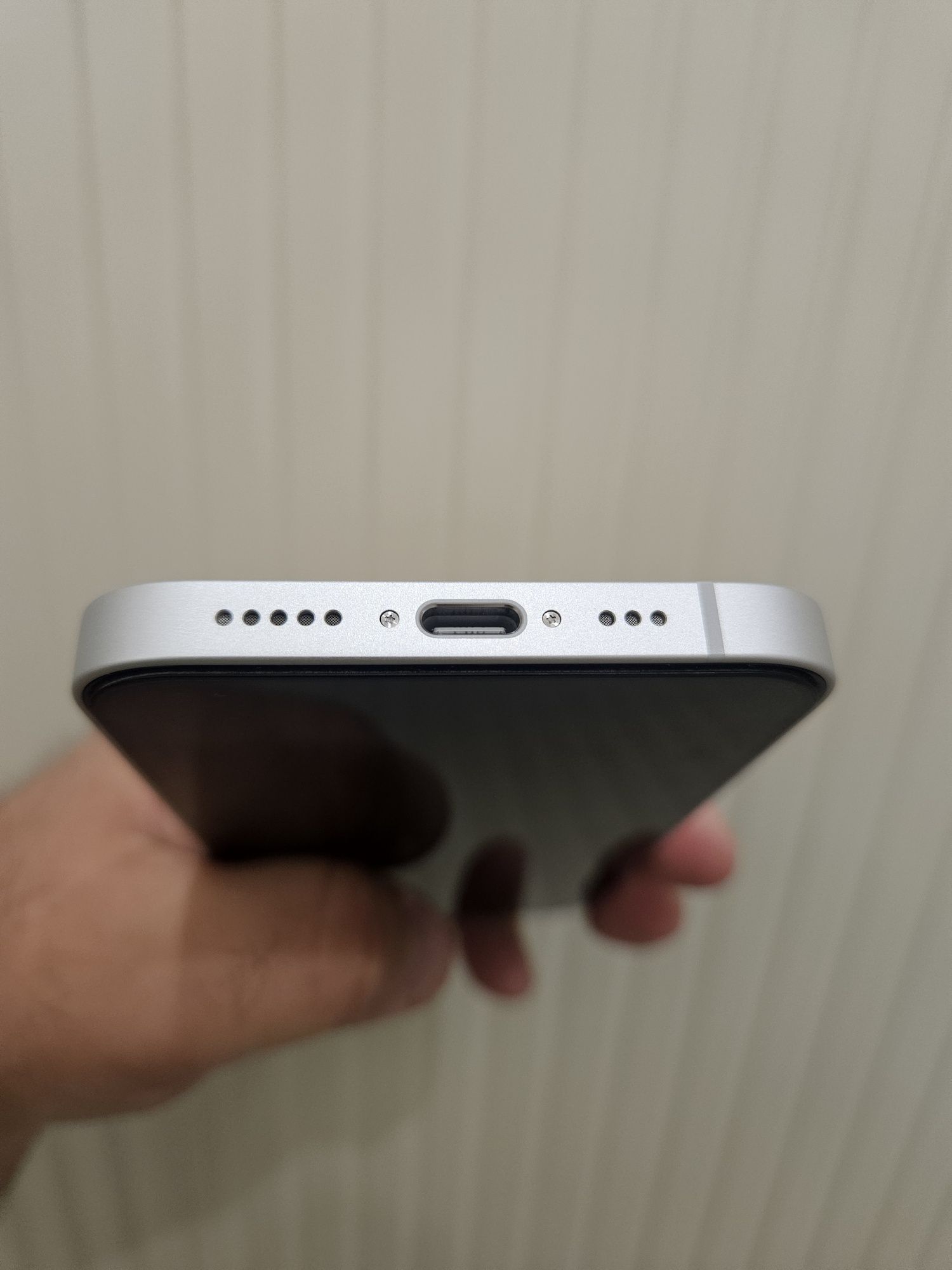 Iphone 16e 128 Гб, Индия!