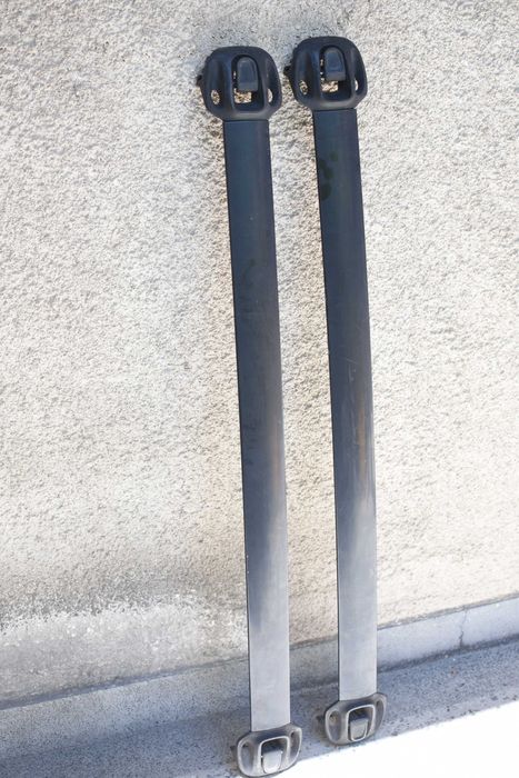 Греди за багажник на КИА Карнивал 2006-2011 г.-60 лв.