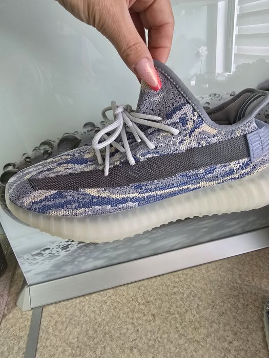 Adidași Yezzy barbati