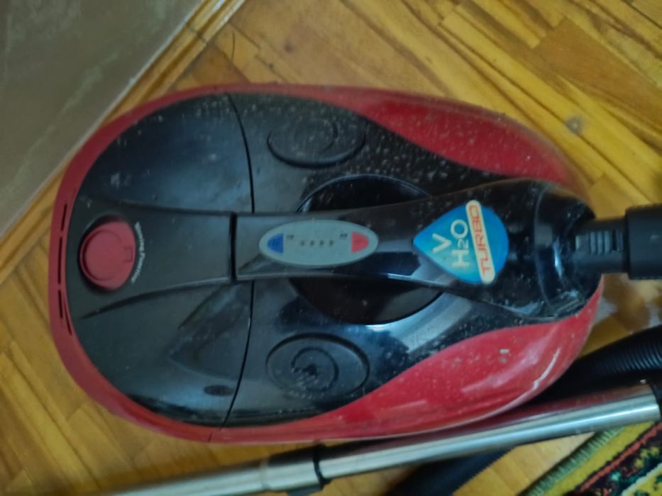 Пылесос Turbo.             B