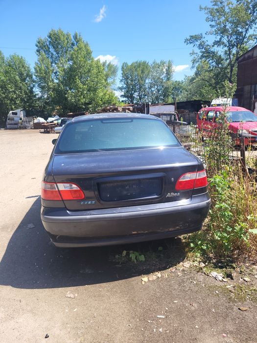 Vând Fiat Albea 2005 pt dezmembrari