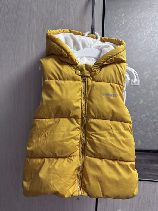 Детская жилетка размер 80