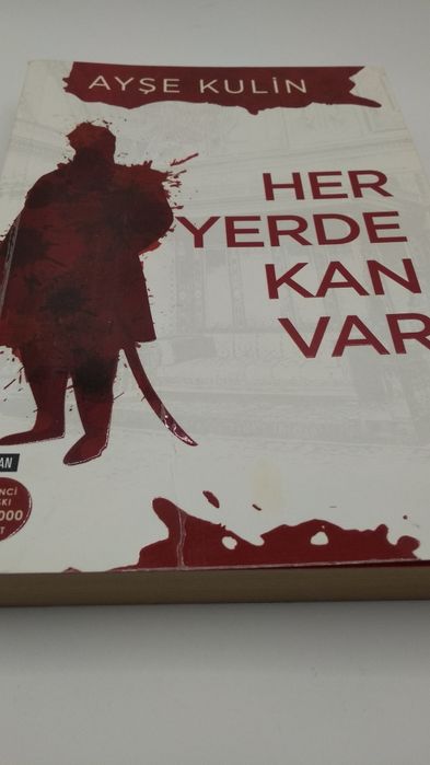 Книжный роман на турецком языке