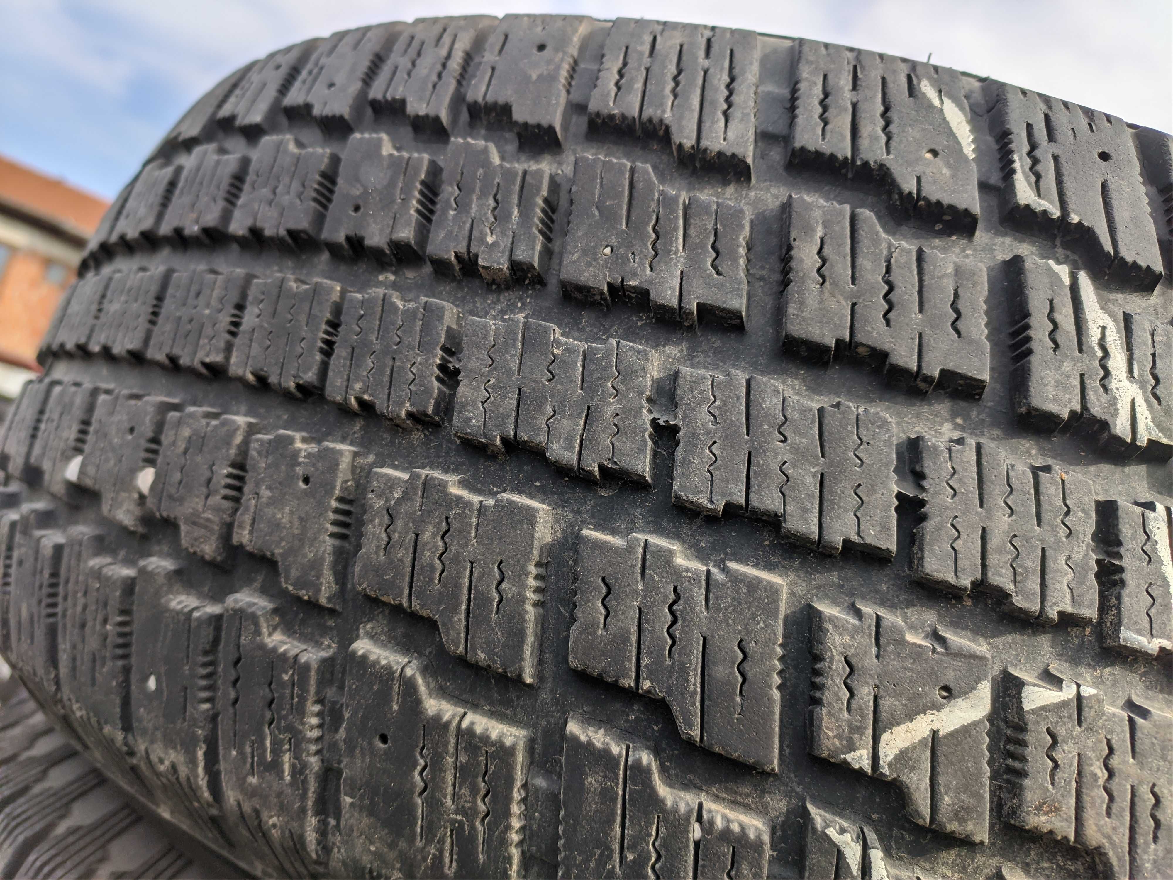 4бр Гуми All Terrain - 235 60 16 - Cooper