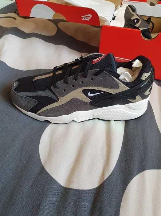 Pantofi Nike Air Huarache Runner marimea 44.5