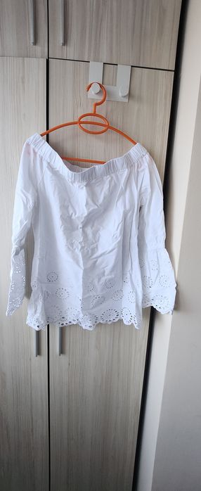 Блузка с паднали рамена