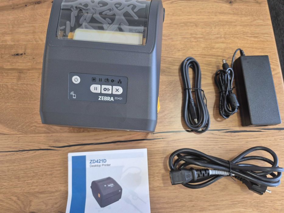 Imprimanta noua de etichete cu transfer termic Zebra ZD421D, 203DPI