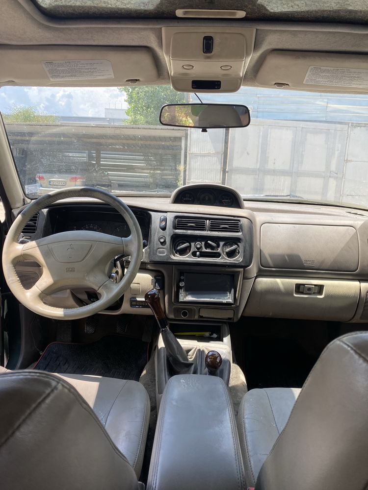 Mitsubishi Pajero Sport 2.5