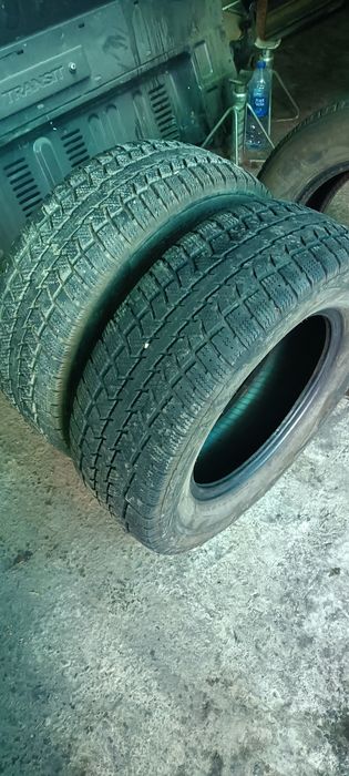 235 65 16c Viatti iarna