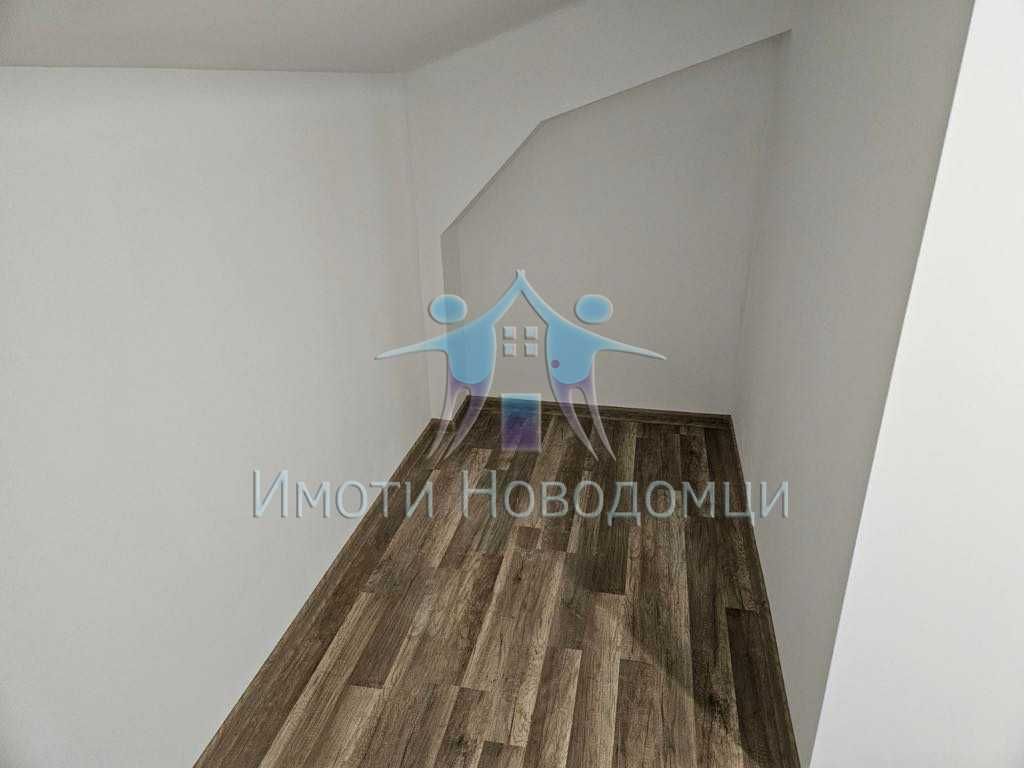 Продава се Мезонет в Шумен, Пазара - 154 кв.м за 861 €/кв.м - Снимка #8