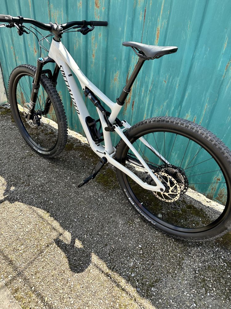 Bicicleta specialized full suspension carbon