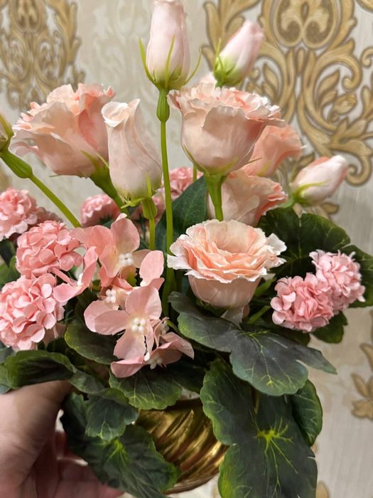 Сунъий гуллардан сиз истаган дизайн асосида