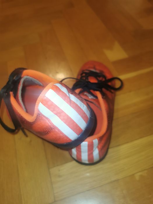Детски футболни обувки Adidas F5 Tf