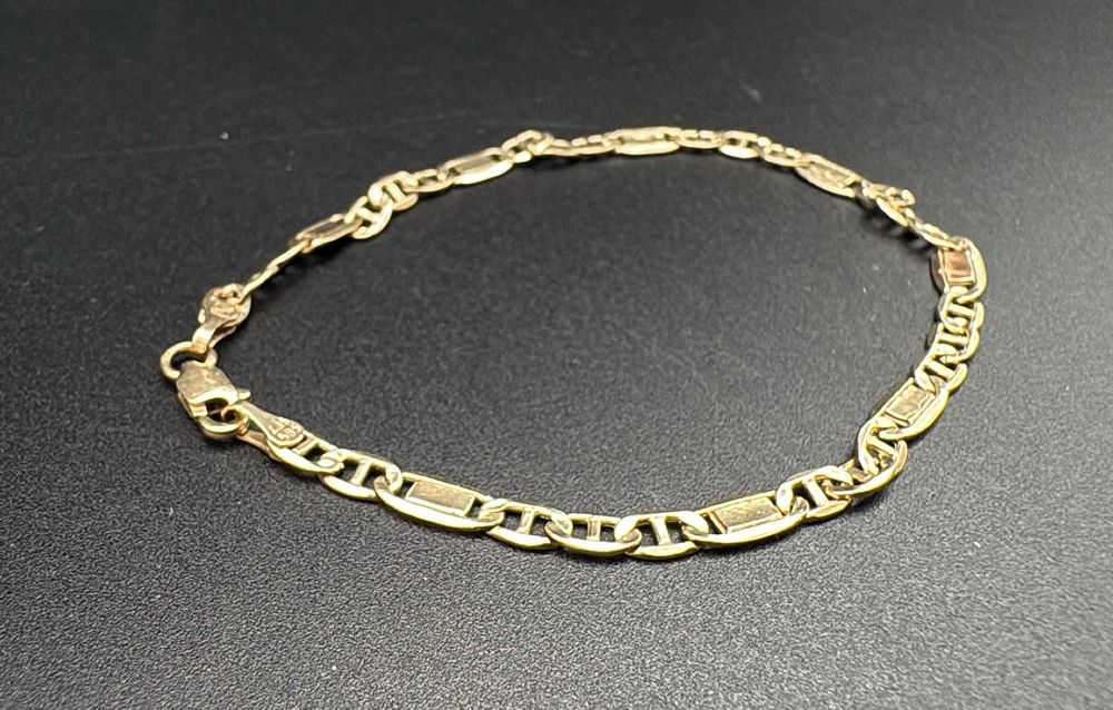 Dracula Amanet: Bratara de Aur 2.30Gr/14K.