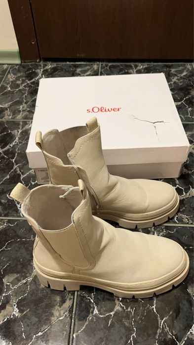 Боти s’Oliver