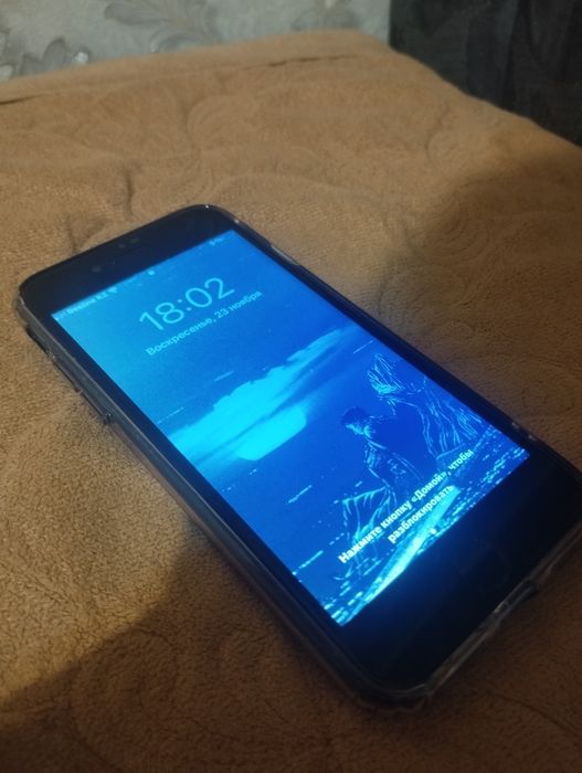 Продам Айфон 7 АКБ 100%