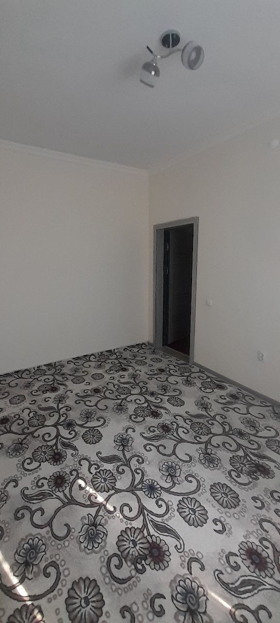 Qiziltepa Malikobot yangi ko‘pqavatli uyladan 1-qavat 2xon kriditi bor