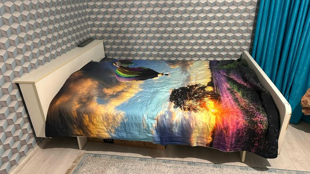 СРОЧНО! Продаю двухспалка кровать
Дл - 215 (200) см
Шир - 153 (150) см