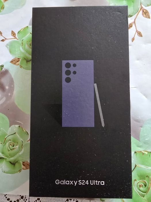Продавам Самсунг S 24 Ultra