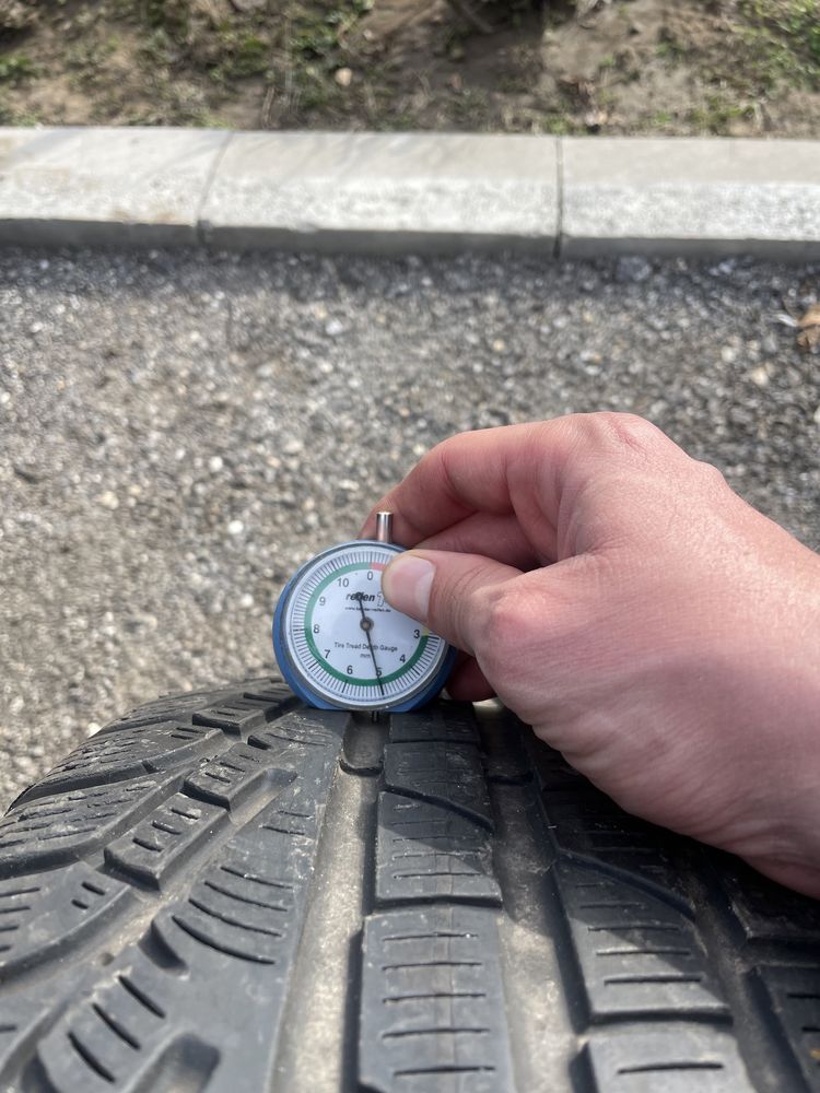 225/60/17 PIRELLI RunFlat 2бр. 5мм
