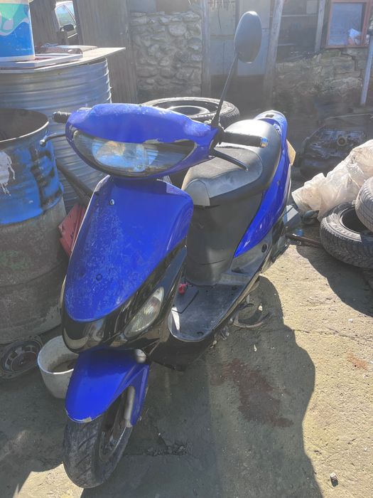 Четиритаквов скутер 50 сс