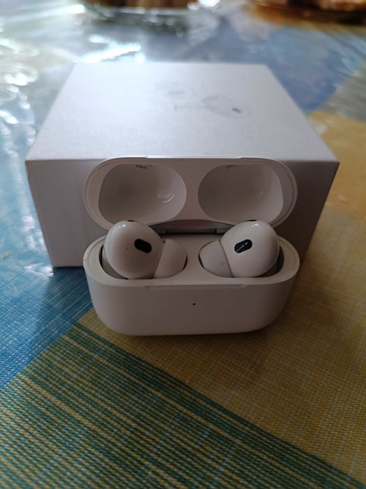 Продается AirPods Pro 2