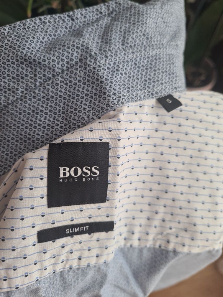 S размер риза Hugo Boss