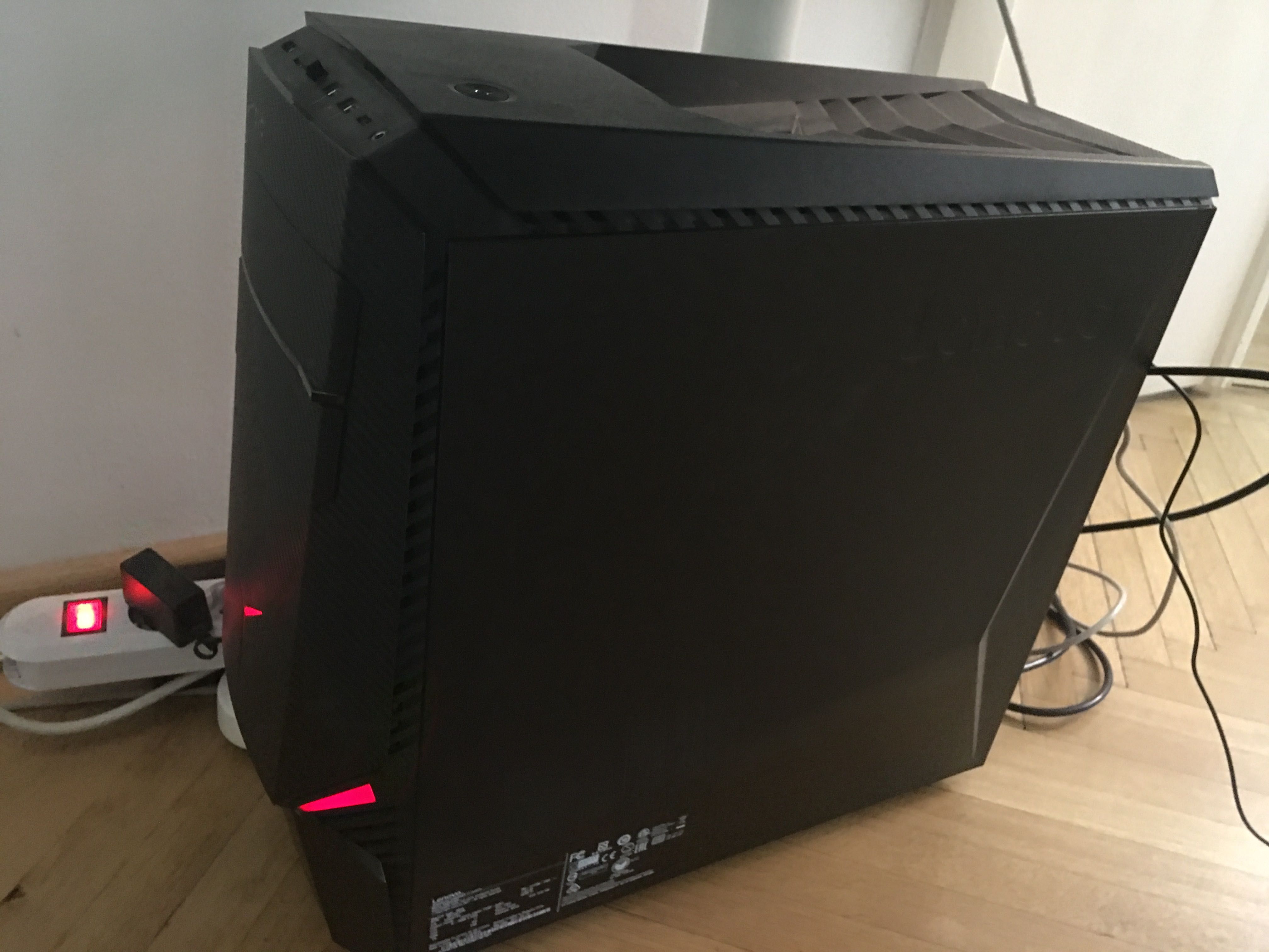 Sistem Desktop Gaming LENOVO LEGION Y920T-34IKZ