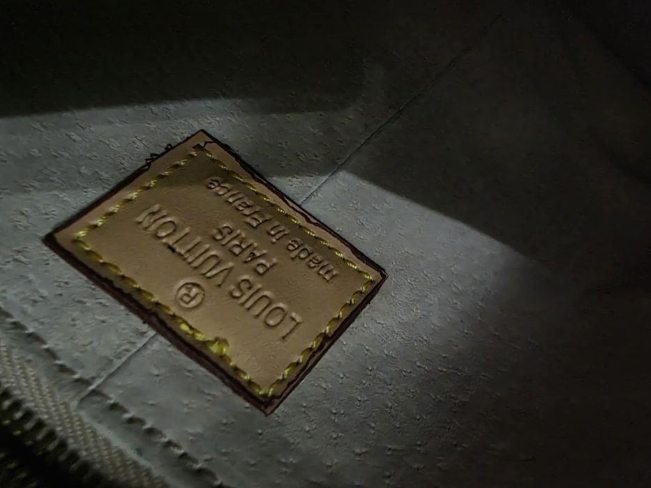 Geanta louis vuitton