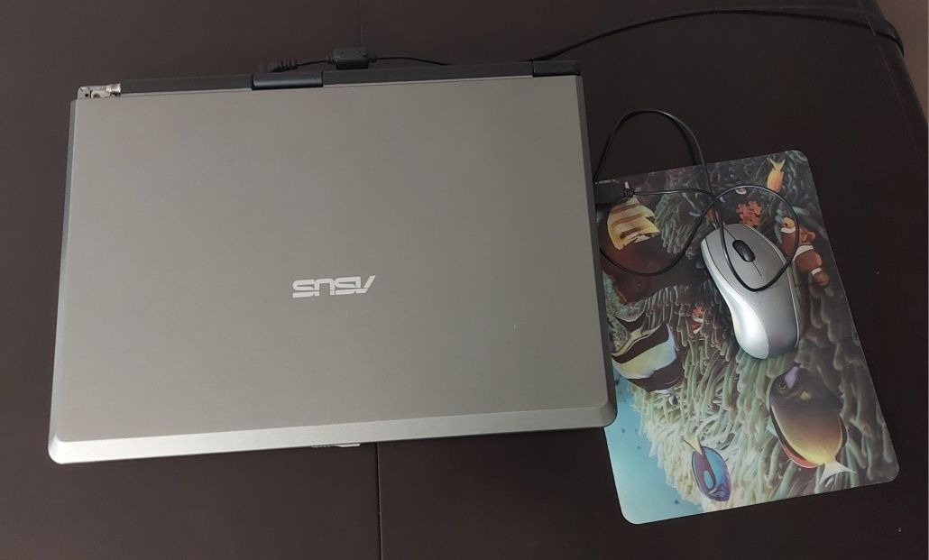 Лаптоп Asus X51RL