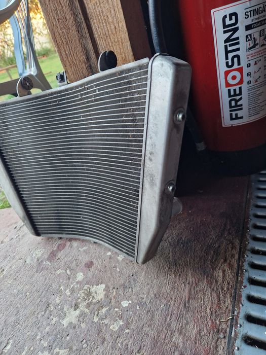 Vand Radiator Suzuki GSX-R 1000 K7    2007