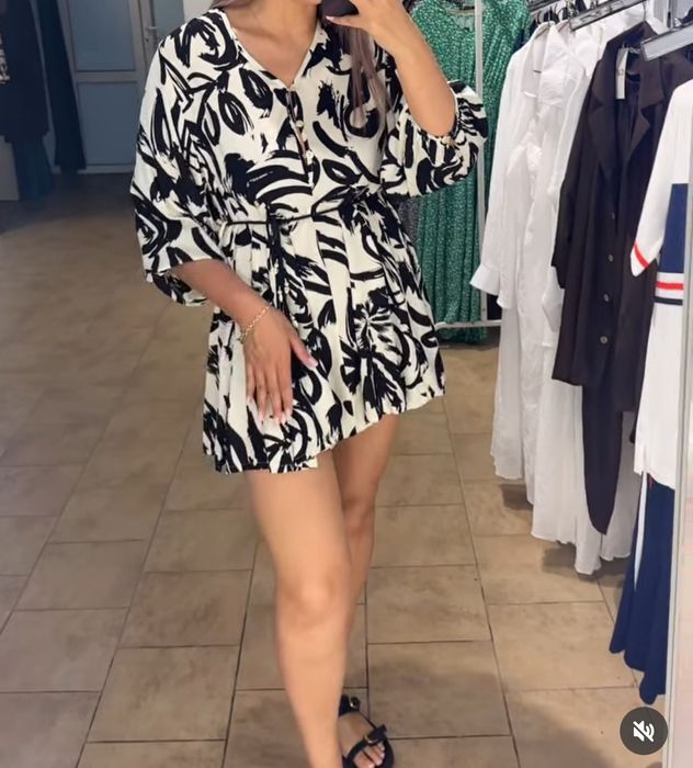 Продам платье новое с этикеткой р50