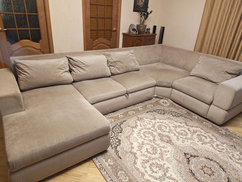 Диван угловой большой