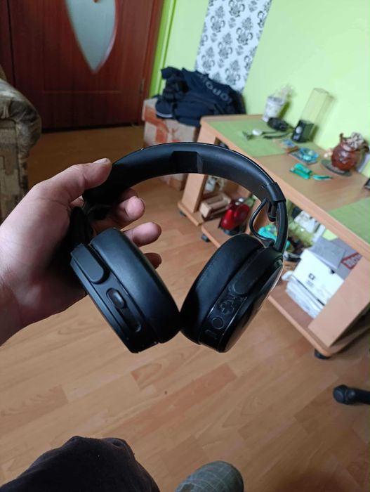 Skullcandy Crusher impecabil