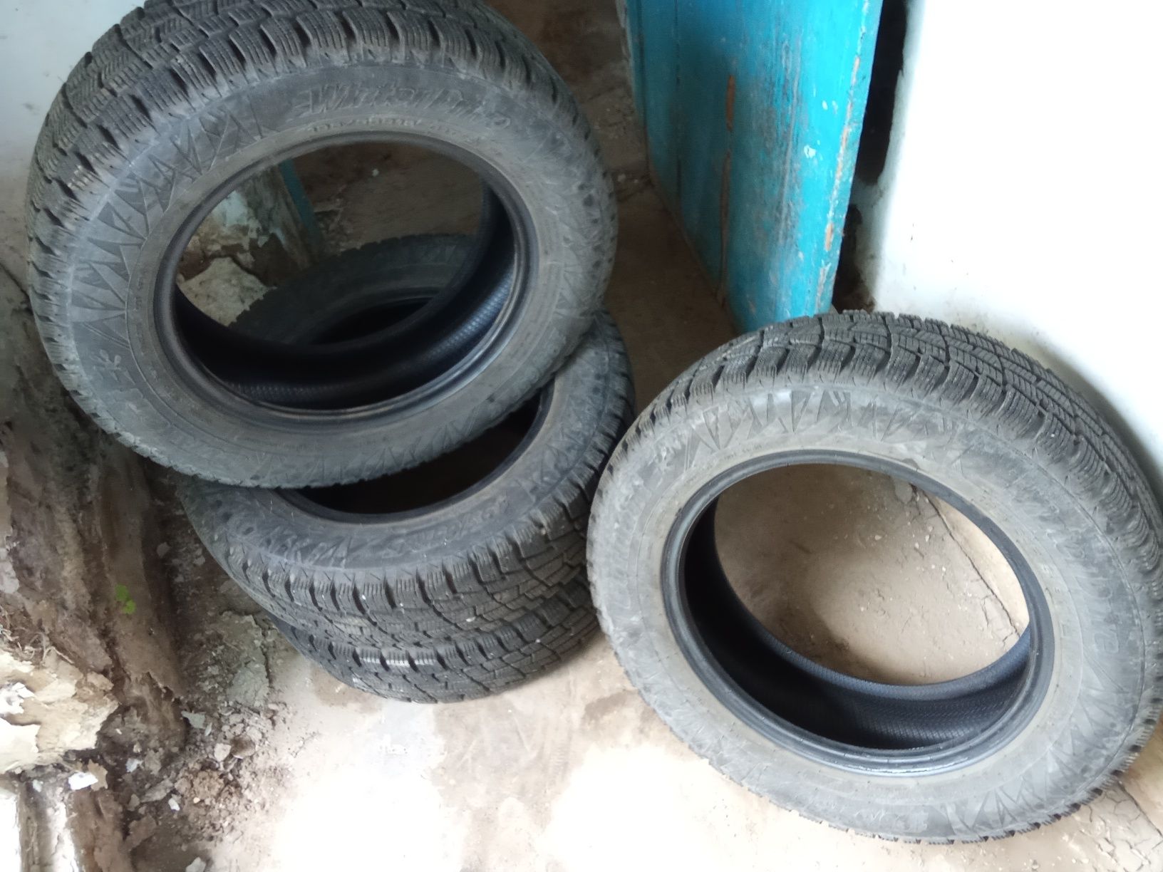Шины зимние R15 срочно срочно