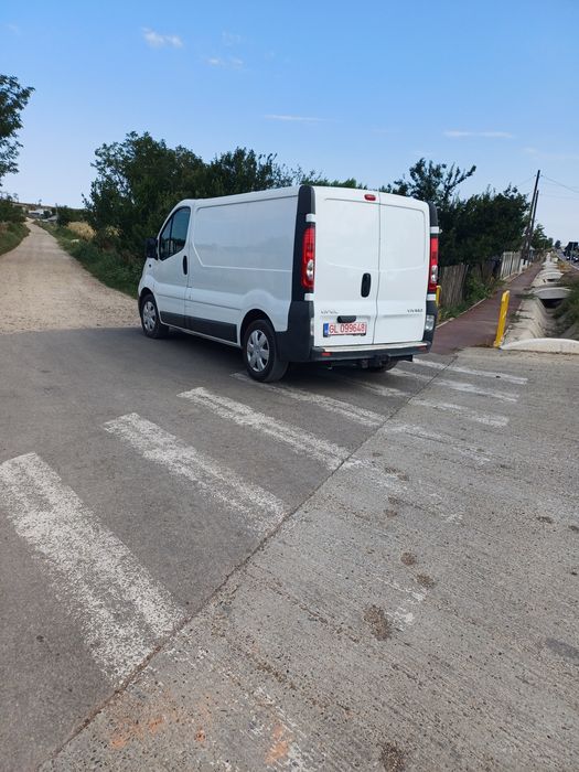 Opel vivaro 2009 motor 2000 disel