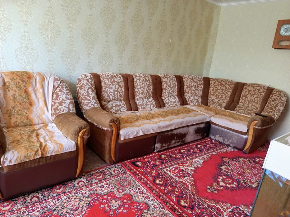 Продам мягкий уголок