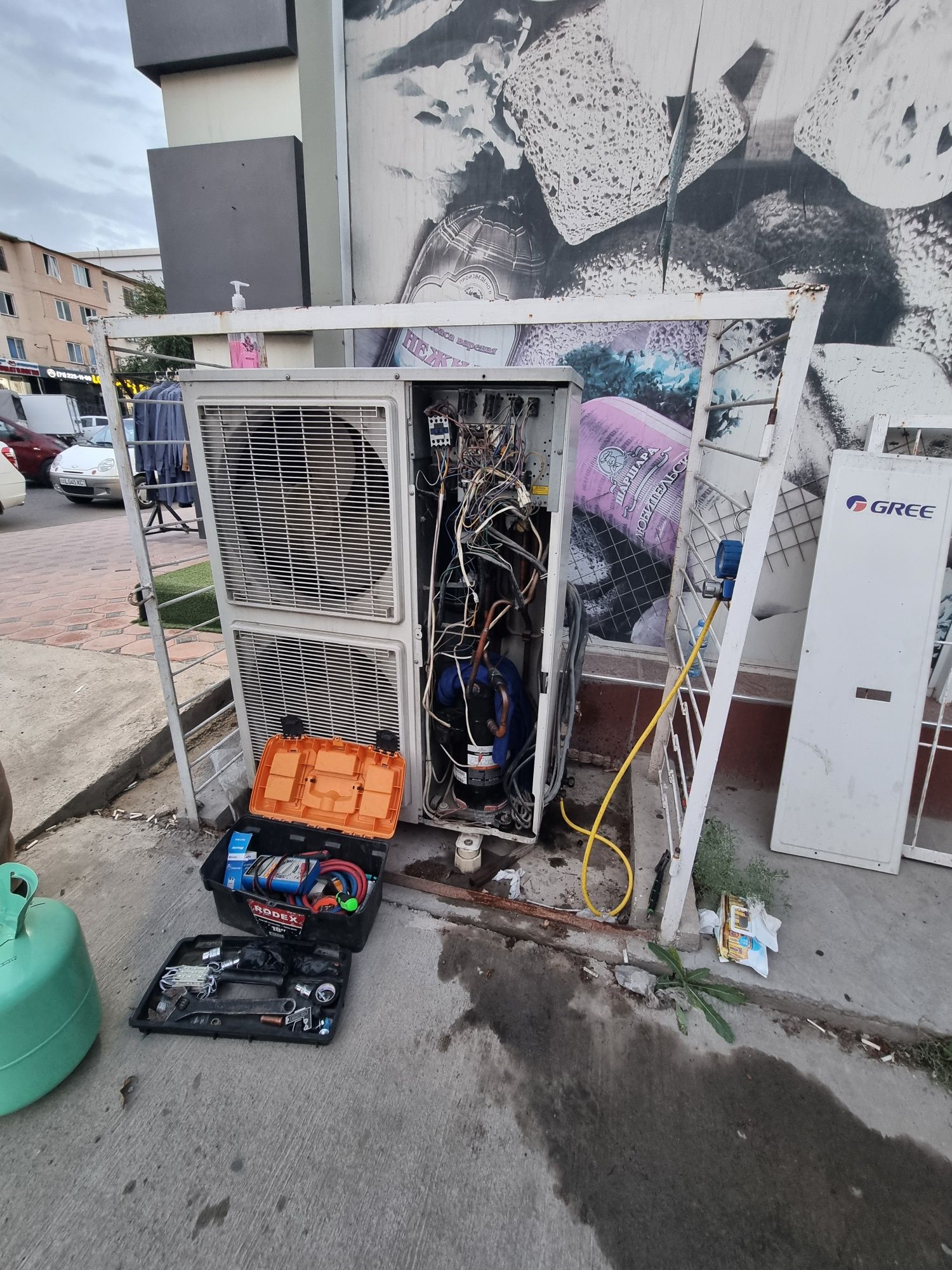 кондиционер установка услуги профилактики запрафка фирён