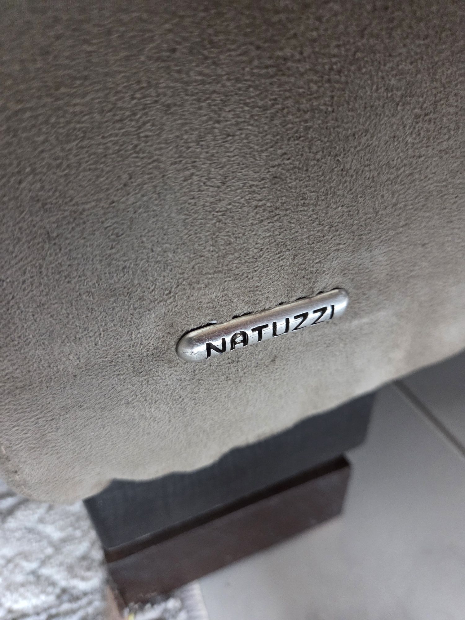 Гарнитура дивани NATUZZI алкантра